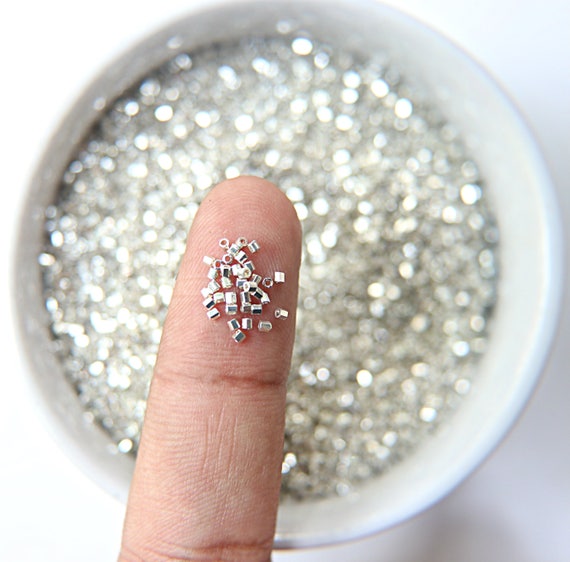 Plata metálica en 20gm pequeño granos para la fabricación de joyas