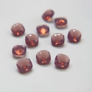 Vintage Swarovski 12mm Kissenschliff in Cylamen Opal 4470 PREMIER Crystal 2 Stück ausgefallene Steine , Schmuckherstellung, Bastelbedarf
