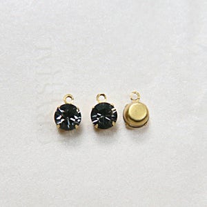 Swarovski 6mm Round setting drop one loop in Black Diamond (215) 28ss 12/24/100/500 Pieces jewelry supplies in Brass/Vintage Black vintage