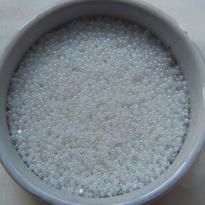 11/0 Charlotte Cut Beads, Ceylon Muddy White, Jewelry Making