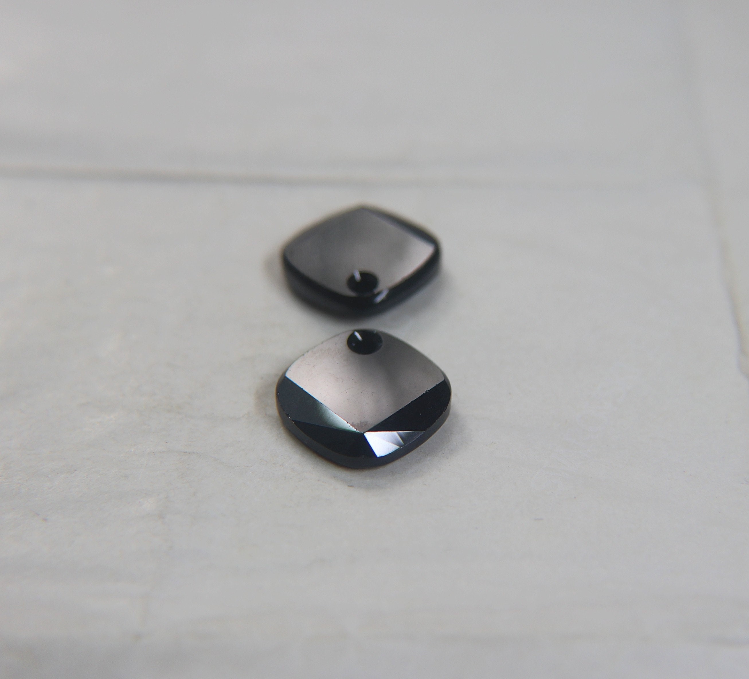 18 mm スワロフスキークリスタル 6058 メトロペンダント ファンシー 