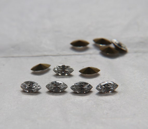 10X5 mm Vintage Swarovski fancy Navette in Crystal 36/72/144 Pieces Jewery  making stones gemstones, fancy opal stones - Main Image