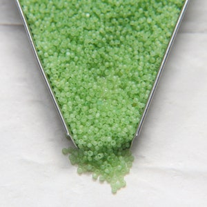 11/0 Charlotte True Cut Beads Avocado Opal 10/20/50/250/500 Grams Premium Seed beads, native supply