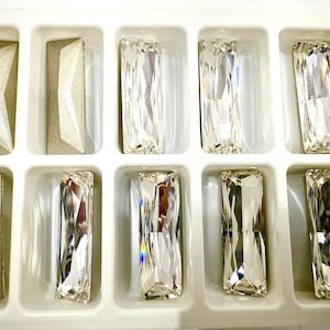 Swarovski 4547 Princess Baguette Fancy Stone 30 X 10 mm Crystal foiled