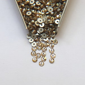 Swarovski Crystal Golden Shadow 3MM Lochrose SEW ON STONES 3128 or 3112 or 3000 24/72/144/720 Pieces, embroidery materials, couture material
