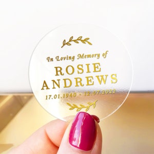 Hoja de pegatinas conmemorativas de "En memoria de Nomeolvides", etiquetas redondas personalizadas para regalo funerario de "Nomeolvides".