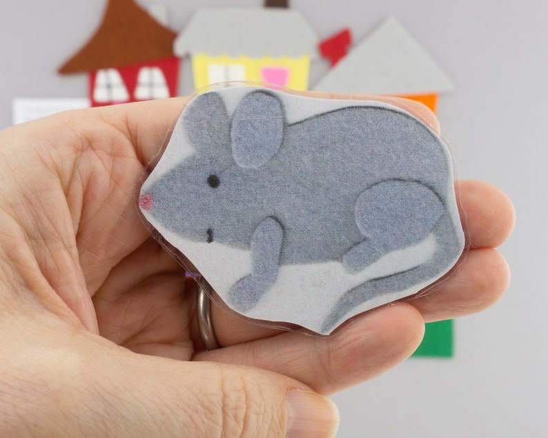Little Mouse 3-in-1 Felt Board or Flannel Board Story Song and Game for Librarian, Preschool Teacher & Toddler Teacher, Story Time Resource image 5