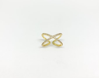 Criss Cross Ring X Ring; Gold Plated X Ring ; Crossover Ring ; Gold Plated Crisscrossing Band ; Dainty Ring with Cubic Zirconia