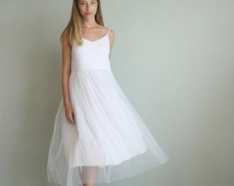 Elopement Wedding Dress, White Midi Dress, Unique Tulle Dress, Lace Bridal Gown, Tutu Dress, Beach Open Back Dress, Bachelorette Party Dress