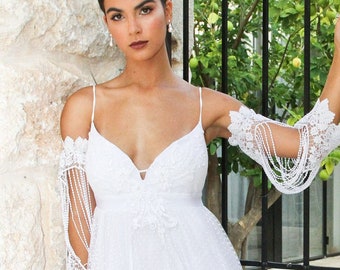 Lace Boho Wedding Dress: Open Back Tulle Bridal Gown
