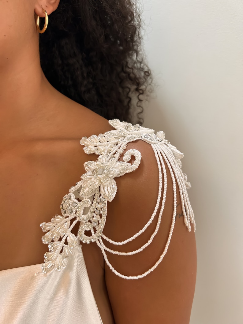 Shoulder jewelry, wedding dress detachable straps