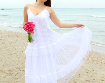 Wedding Dress, Beach Wedding Dress, Lace Wedding Dress, Boho Wedding Dress, White Wedding Dress, Vintage Wedding Dress, Long Wedding Dress