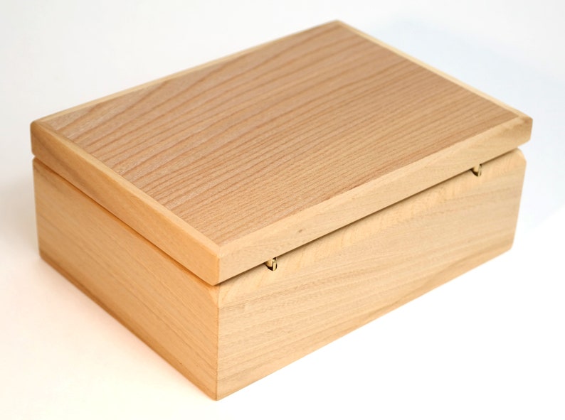 Jewelry Box Engraving gift Box personalized wood magnetic Closure handmade Massively Artruster