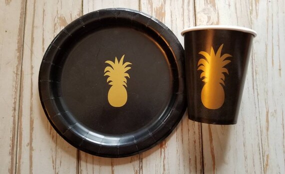 Pineapple plates, cups and napkins, pineapple party, pineapple baby shower, pineapple wedding shower, pineapple bachelorette party, shower