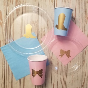 Boots or Bows gender reveal plates, cups and napkins, boots or bows baby shower, boots or bows baby shower, cowboy or cowgirl reveal