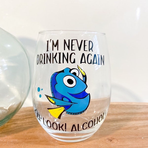 DISNEY inspired wine glass; Disney gift; Finding Nemo