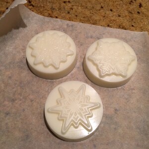 Snowflake Lavender and Goat&#39;s Milk Soap