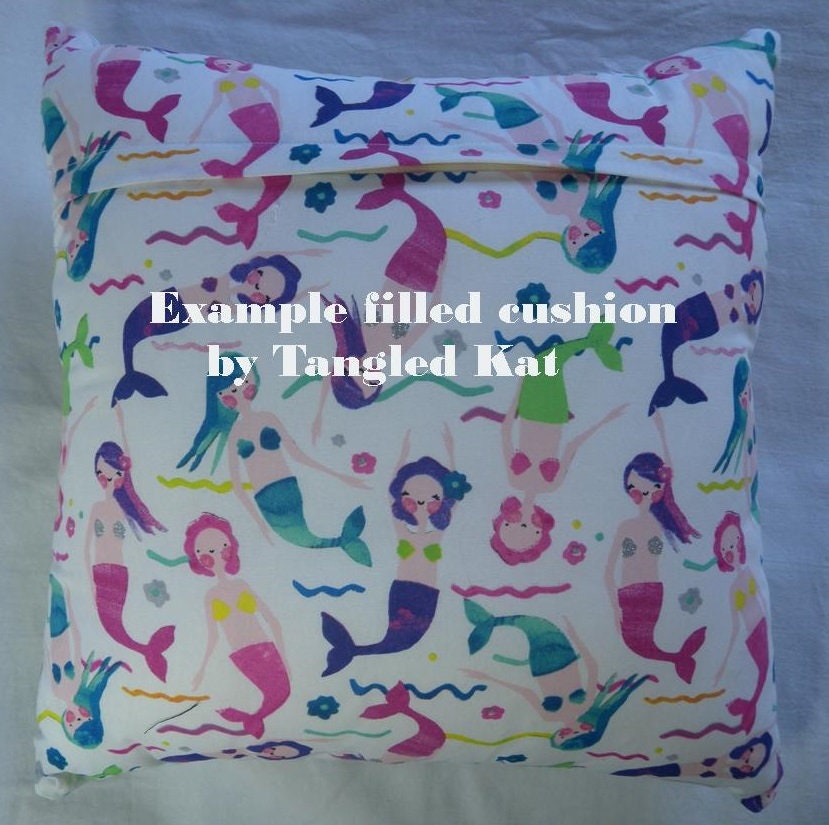 Reading Pillow cover / Cushion cover / Mermaid Wisdom go Etsy