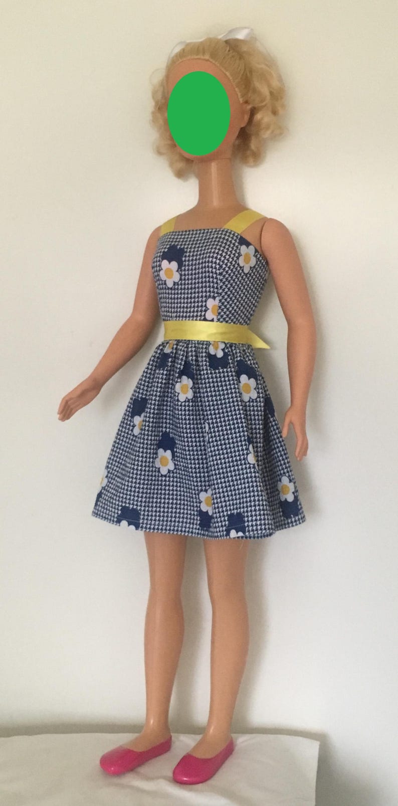 Summer dresses pattern for 36" to 38" Fashion Doll image 2