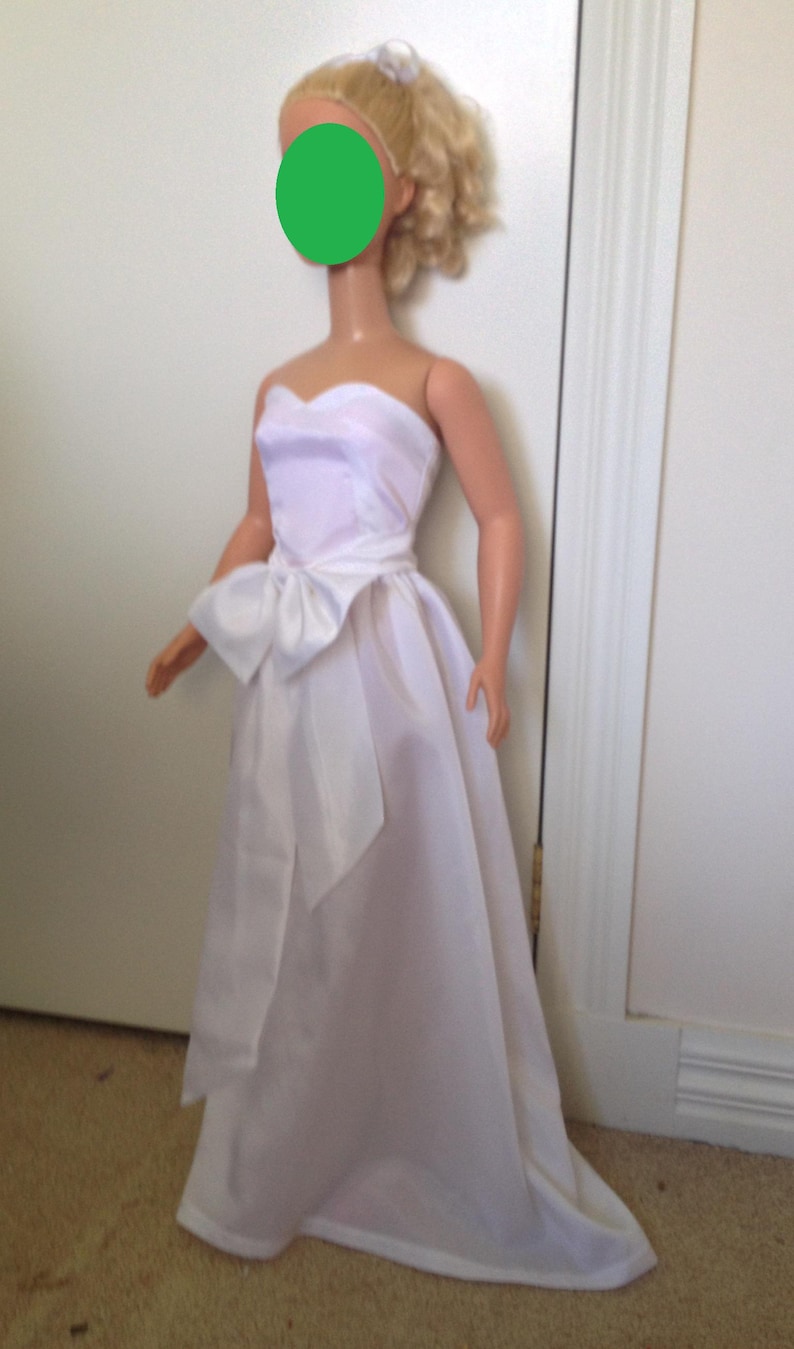 Summer dresses pattern for 36" to 38" Fashion Doll image 3