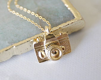 Gold Tiny Camera Necklace • Camera Necklace •Birthday Gift • Bridesmaid Gift •Holiday Gift •