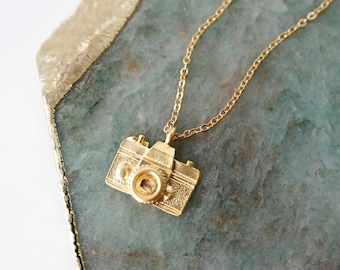 Gold Camera Necklace: Dainty Photographer Gift