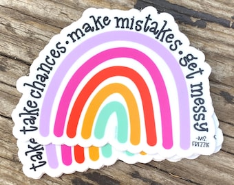 Ms. Frizzle regenboogsticker: neem kansen, maak fouten (3"x 2,17")