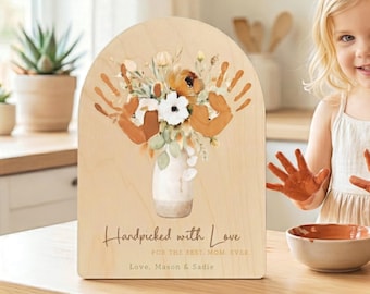 Personalized Handprint Mothers Day Sign for Mom Grandma Nana, Handpicked with Love, Best Mom Ever