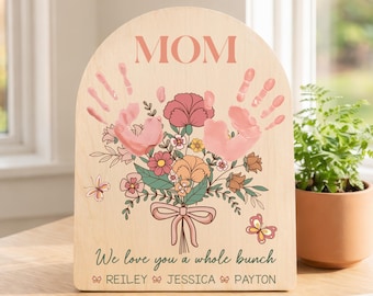 Mother’s Day Handprint Gift from Kids, Bouquet Sign for Mom, Grandma, Nana, Bonus Mom, Custom Name Wood Arch Sign