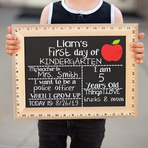 First Day of School Sign, First Day Last Day of School Chalkboard, First and Last Day, Back to School, 1st Day of Kindergarten, Preschool Solid Red Apple