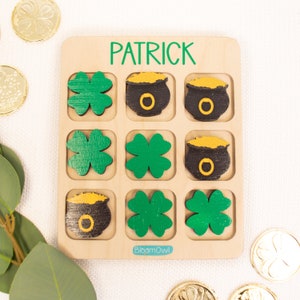 Tic Tac Toe St Patricks Day Gifts for Kids, St Pattys Day, Wooden Kids Game, Personalized Gift, Custom Travel Game