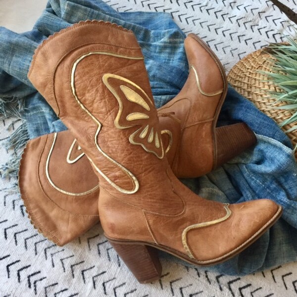 VINTAGE Boots UNIQUE BUTTERFLY CowBoys Boots /  Women's Size 9 /  Gold Butterfly Hippie Boots