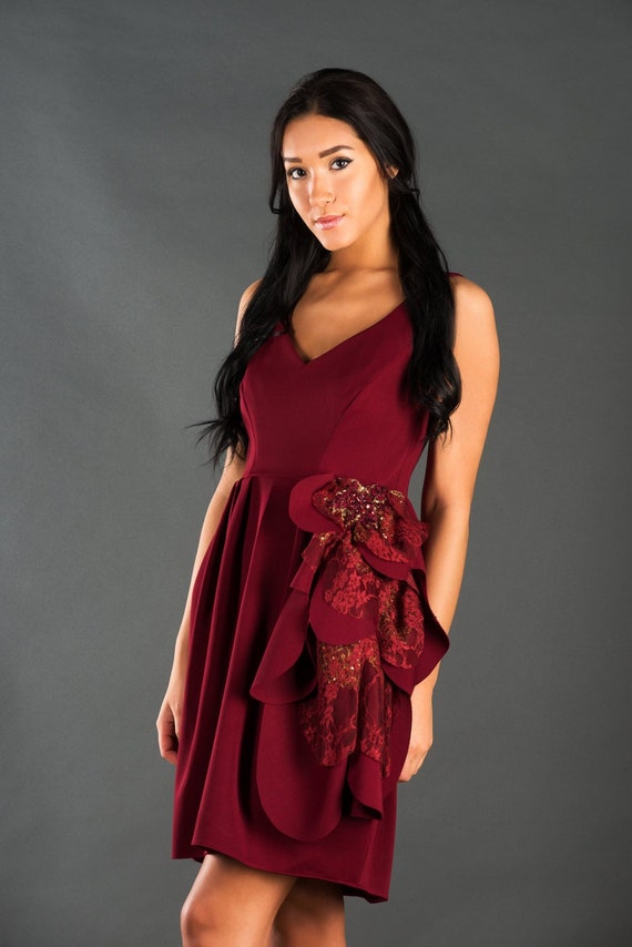 Burgundy Special Occasion Dress, Bridesmaid Dress, Sleeveless Dress, Pencil Skirt Dress, Dramatic Dress with a Bow, Dramatic Bridesmaid