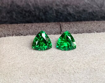 Tsavorite pair 0.91ct