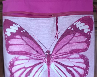 Sac papillon rose grande poche zippée sur le devant, doublé 1 poche, ferme avec zip