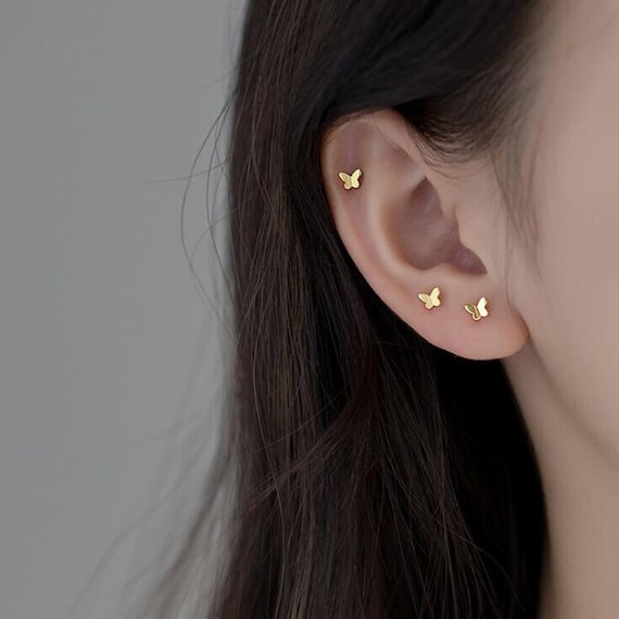 Cute small stud best sale earrings