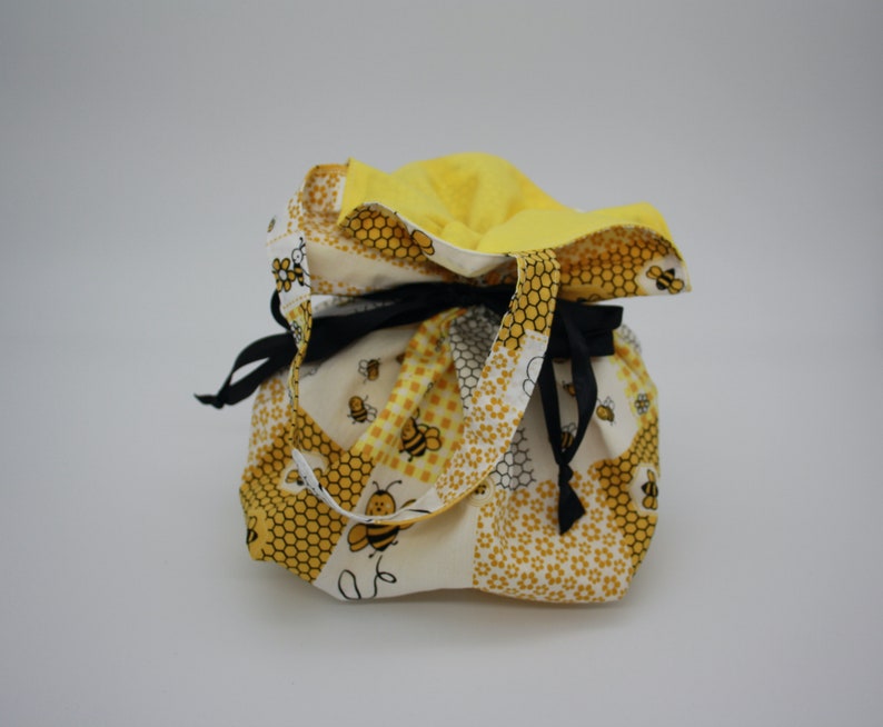 Dumpling bag Cute bag 100/% Cotton Gift bag Sock Project Bag Crochet Project Bag BumpyCrafts Knitting Project Bag Bee Project Bag