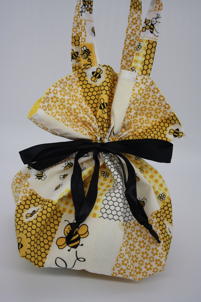 Dumpling bag Cute bag 100/% Cotton Gift bag Sock Project Bag Crochet Project Bag BumpyCrafts Knitting Project Bag Bee Project Bag