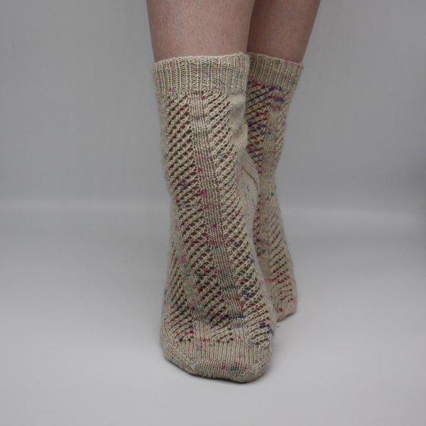 PDF Mr McGregor's Trellis Sock Knitting Pattern, Knitting Pattern, Lace Sock Knitting Pattern, BumpyCrafts PDF Pattern,