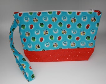 Superhero medium project bag, Knitting project bag, crochet project bag, wip bag, Yarn project bag BumpyCrafts