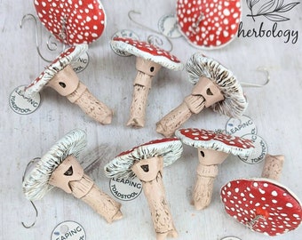 Slightly maGicAl tOadsTooL herbology Ornament