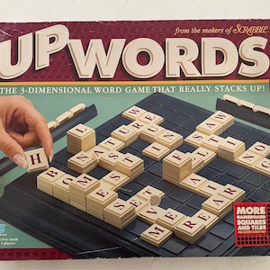 1997 Vgc Upwards 3-Dimensional Word Game by Milton Bradley 4312