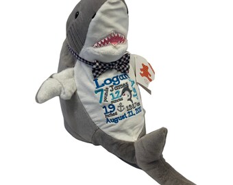 Shark gift, personalized Shark, Shark Gift idea, Baby shark Gift, Mommy Shark Gift, Daddy Shark Gift, Soft toy Shark, Grey toy Shark, Kids