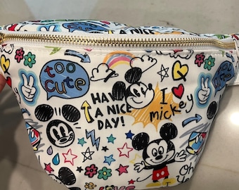 Riñonera de Mickey Mouse, artículos de viaje coloridos de Disney