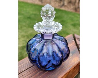 Fenton Mulberry Diamond Optic Squat Melon Purple Glass Cologne Bottle 1942 RARE