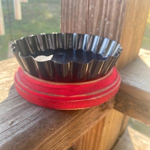 Primitive Tart Pans Cardinal Red