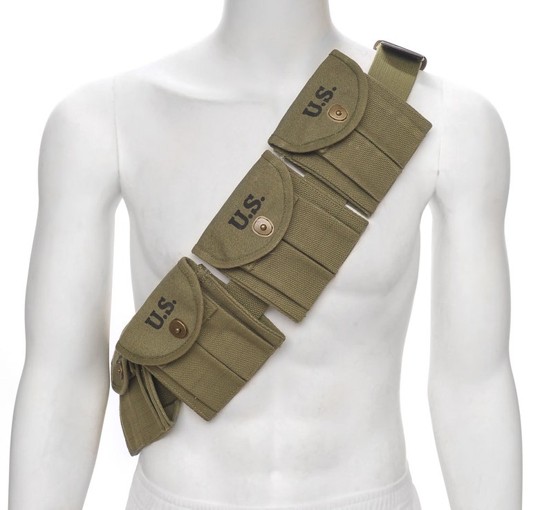 M1 Carbine Bandolier with 10 Magazine Pouches Marked JT&L 1944 image 1