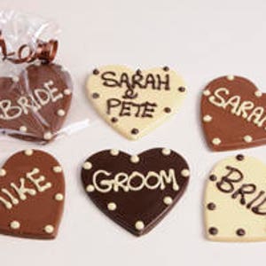 Chocolate Placename Heart Shaped with Personalised Names Bild 1