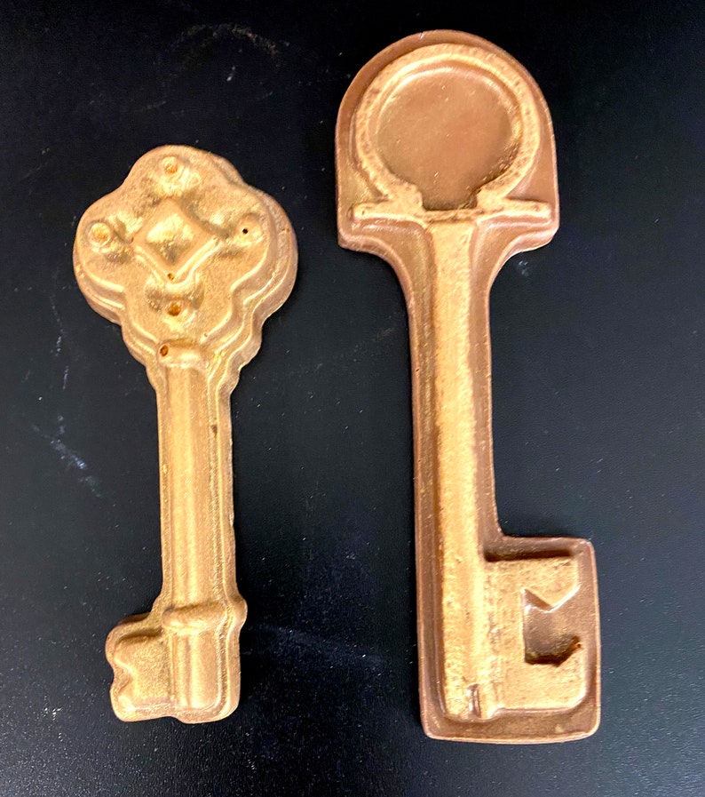 Chocolate Key-Locke & Key Inspired Omega Key image 1