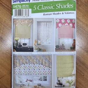 Roman blind and valance sewing pattern. Measurement, sewing instructions and pattern pieces. Simplicity 5476 Uncut, factory folded.